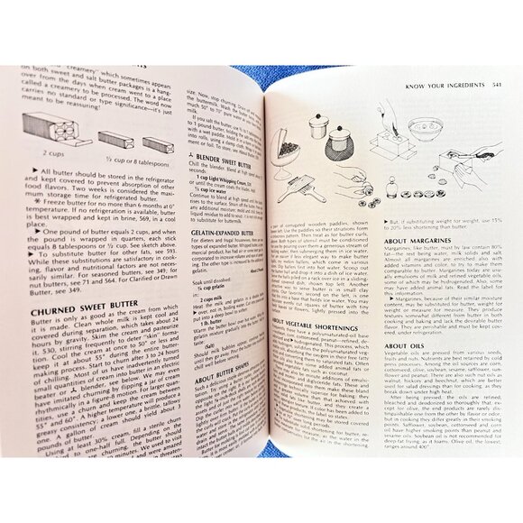 JOY OF COOKING Cookbook Rombauer-Becker White Hardback Recipe Book Kitchen - Picture 4 of 13